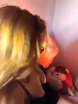 belliginger Live XXX Chat