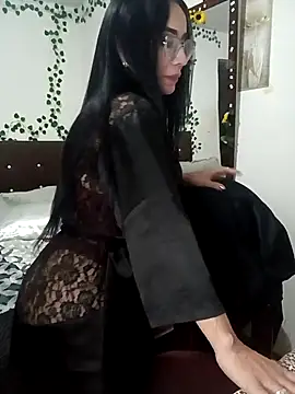 YaraDuartee's Live XXX Chat