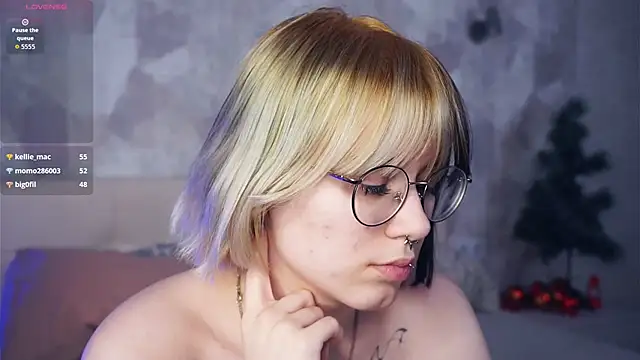 KellePourier's Live XXX Chat