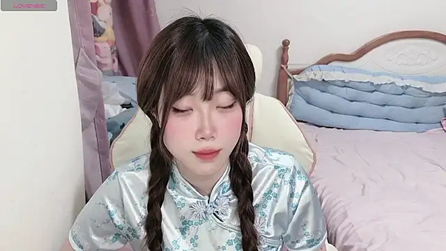 Vivian-88 在線直播表演