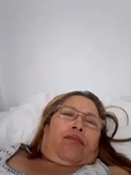 Cessi50 Adlı Modelin Canlı XXX Sohbeti