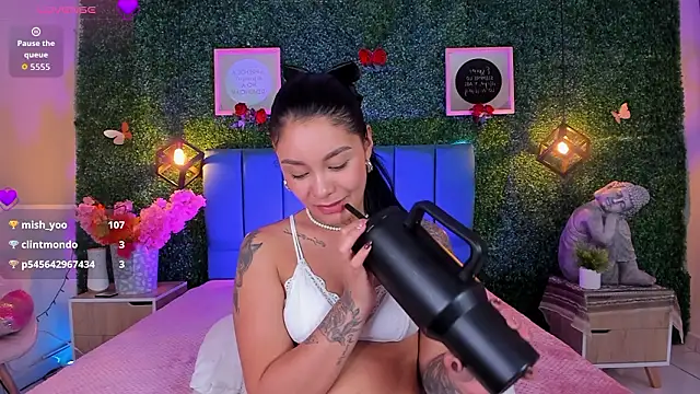 GabyyCute_ live XXX chat