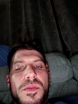 Adrianxxxxxx53 Show in webcam