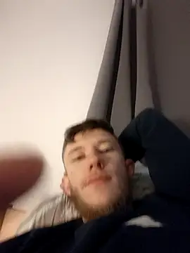 دردشة Andreas2335 الجنسية المباشرة