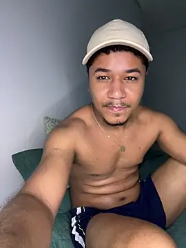 ollyzinn Live XXX-chat