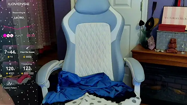 MiraKisss 라이브 XXX 채팅