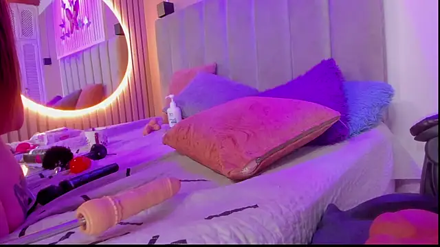 chantall1375 现场XXX聊天