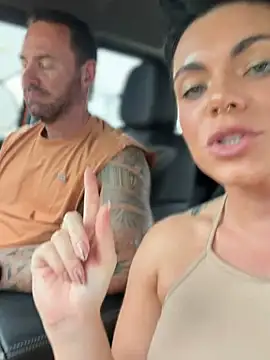 LukeLouHarveyのライブXXXチャット