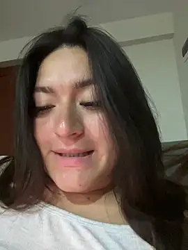 LuceroRm Adlı Modelin Web Kamerası Şovu