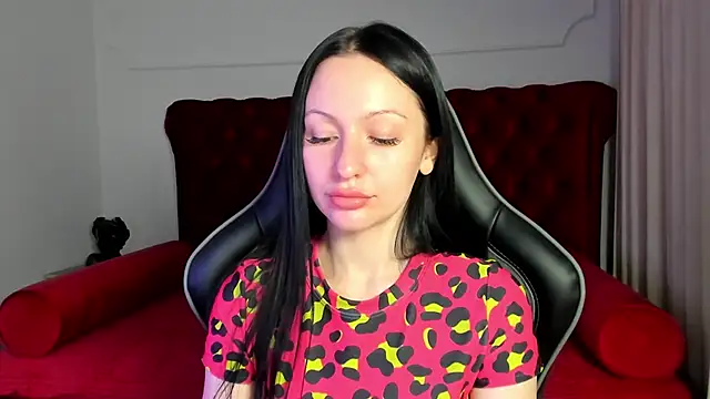 Chatroom XXX en direct de NaomiBlakes