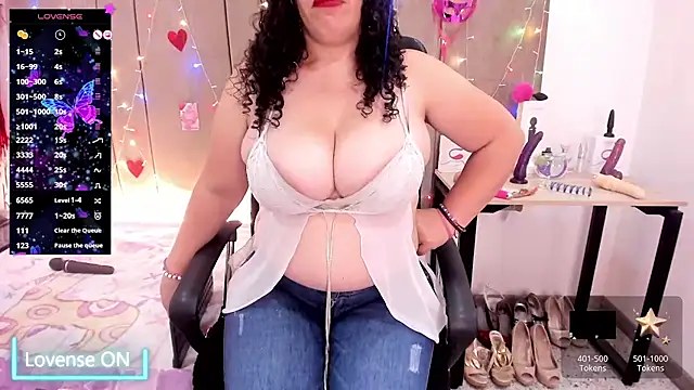 Chatroom XXX en direct de Zaly_mature