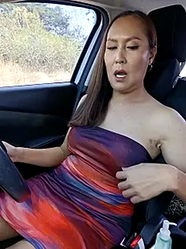 nam_tootsis' Live XXX Chat