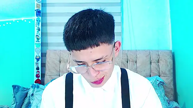 Онлайн чат XXX _justinmoon2