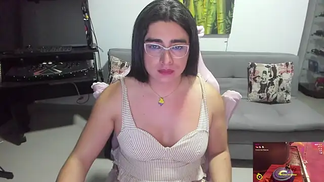 Онлайн чат XXX Khalifa_Gold