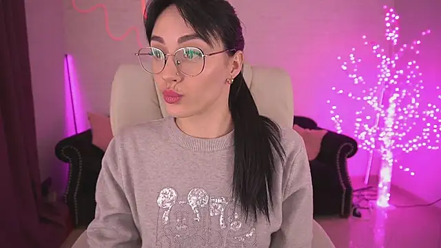 Chat +18 de EviLune ao vivo