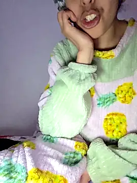 altinya Live XXX Chat