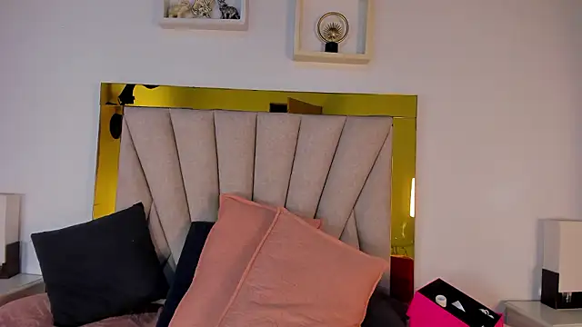 Chatroom XXX en direct de vahiolet_fuentes