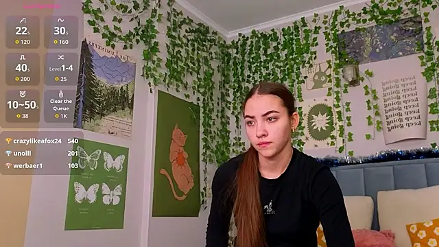 Fit_Brunette_ Live XXX-chat