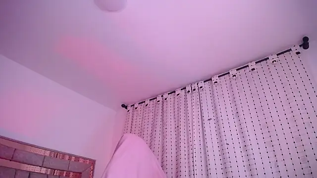 Živý XXX chat salomecastro_