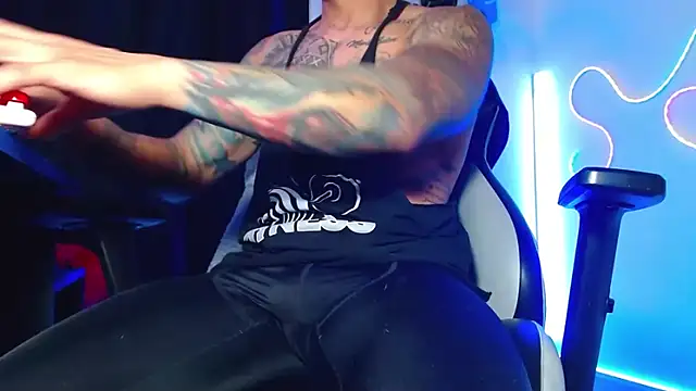 sebastian_horny – webcam-show