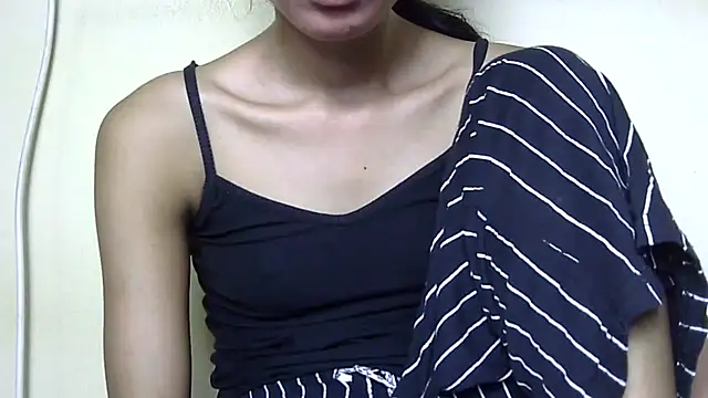 Anu_tiny Live XXX-Chat