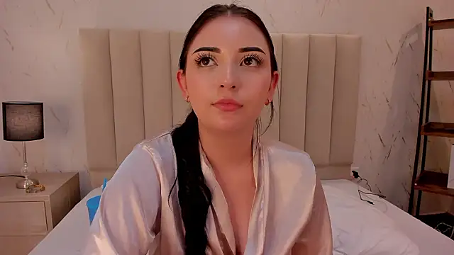 عرض كام LilithHarperr_