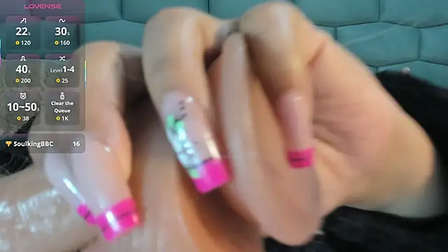 MiaMancini's Live XXX Chat