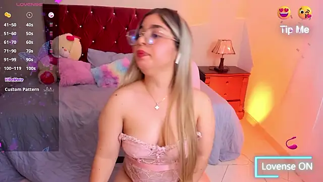 Madisson_Star1: онлайн-секс-чат