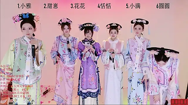 TNT-Sister live XXX chat