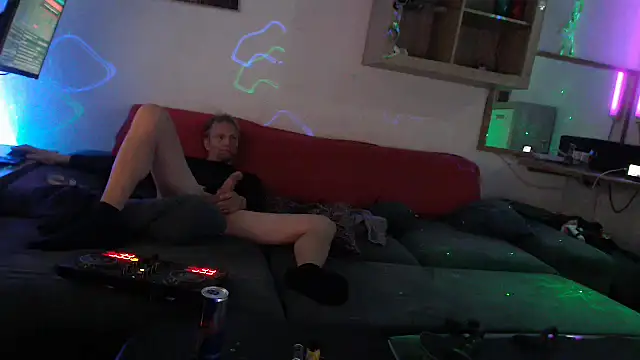 davidgntxxxxx 即時 XXX 聊天