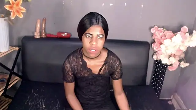 دردشة Ebonystormxxx الجنسية المباشرة