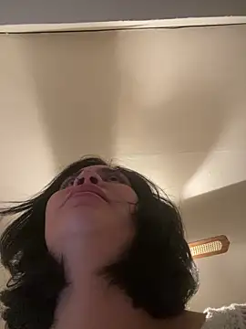 LunaAurora3 Adlı Modelin Web Kamerası Şovu