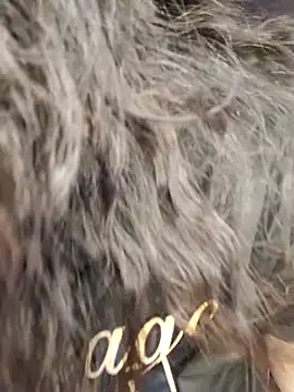 Czat XXX na żywo – kitty_2000