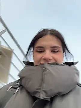 MiraReach's Live XXX Chat