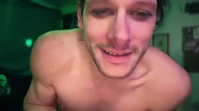 Živý XXX chat MasterDaddyCool