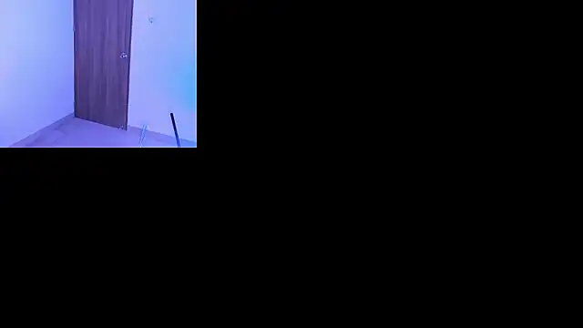 raven_blackk's Live XXX Chat