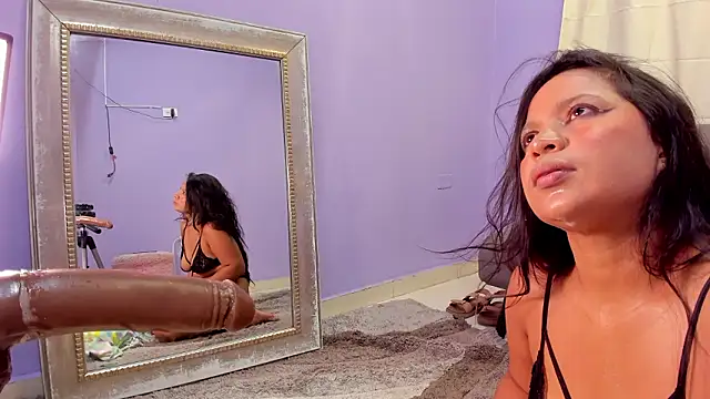 دردشة Anna_Belluci الجنسية المباشرة