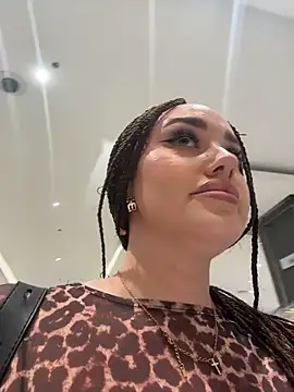 KiraSunshine's Live XXX Chat