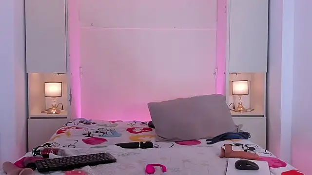 Blackywhiite: онлайн-секс-чат