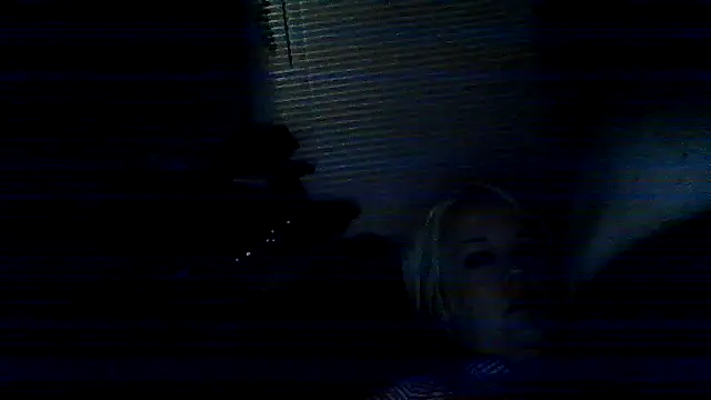 SilverSeductress: απευθείας συνομιλία ΧΧΧ