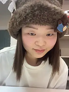 DMG-41 Adlı Modelin Canlı XXX Sohbeti