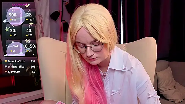 Kitty_smalltits: онлайн-секс-чат