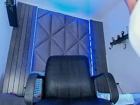 RichardLenox_'s Live XXX Chat