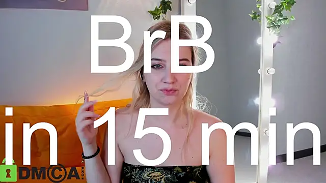 SoftLana live XXX chat