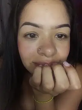 دردشة Stefy_17 الجنسية المباشرة