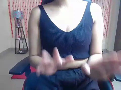 Gaur_baby69's Live XXX Chat