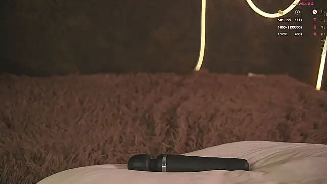 LinoAdaro's Live XXX Chat