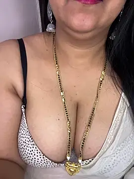 Notty-HotyBhabhi's Live XXX Chat
