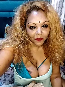 hemilynthomas2467 Live XXX-Chat