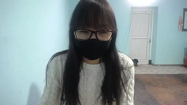 Онлайн чат XXX elllaaxx